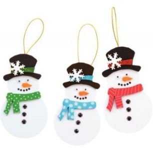 Achetez Sac de 24 bonhommes de neige mousse et accessoires 3845 pas cher sur Ma Rentrée Scolaire