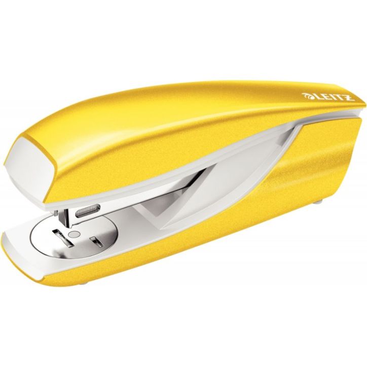 LEITZ Agrafeuse métal Jaune métalisé- capacité 30 feuilles pour agrafes 24/6 26/6 - livré en Boîte